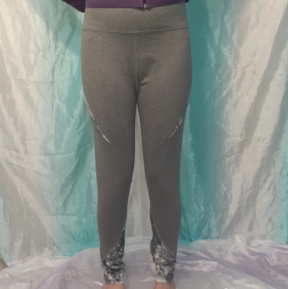 Grey Yoga High-Rise Leggings - Picture 1 of 4